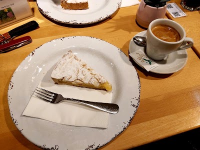 Café Littéraire Im Stauffacher coffee