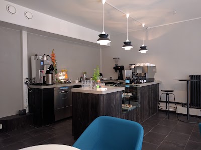 Artisan Roastery & Café atmosphere