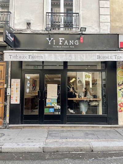 YiFang Fruit Tea Pyramides in Paris