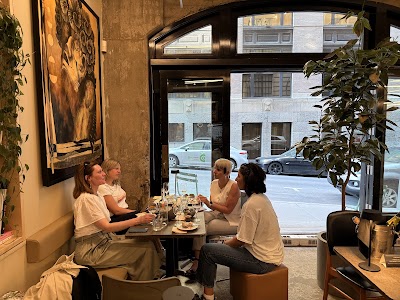 Café Paper Hill atmosphere