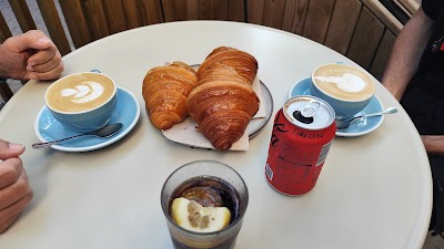 Brew Coffee atmosphere