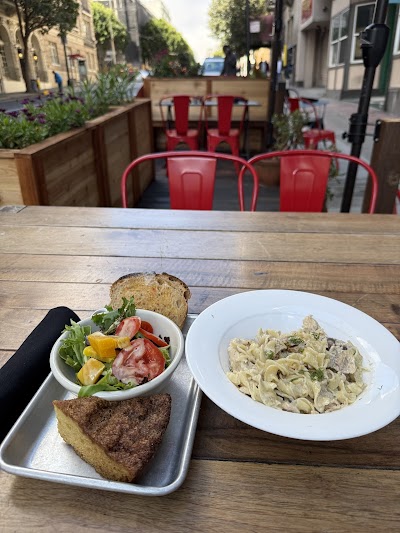 Farm : Table atmosphere