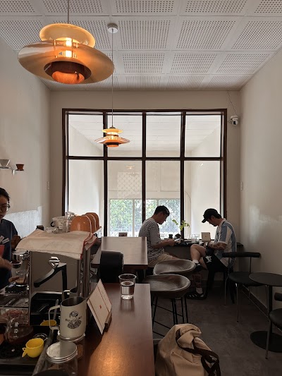 Mew in Saigon - Specialty Coffee atmosphere