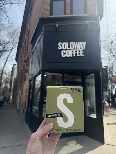 Interior of Soloway coffee in IL 60614