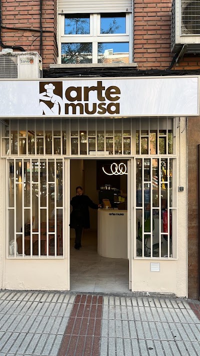 Artemusa in Madrid