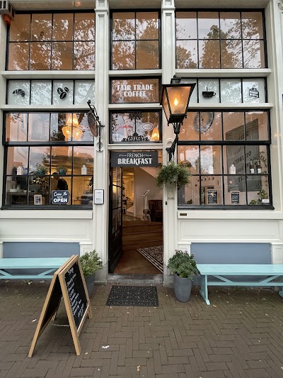 Sango Specialty Coffee Roasters atmosphere
