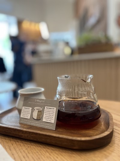 MAS Specialty Coffee & Brunch atmosphere