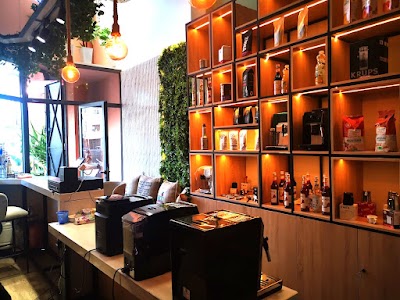 Les Cafés Mirka