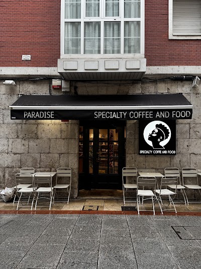 Interior of Paradise Café in Burgos