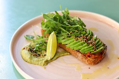 EatMyTrip Specialty Coffee & Brunch Alicante atmosphere