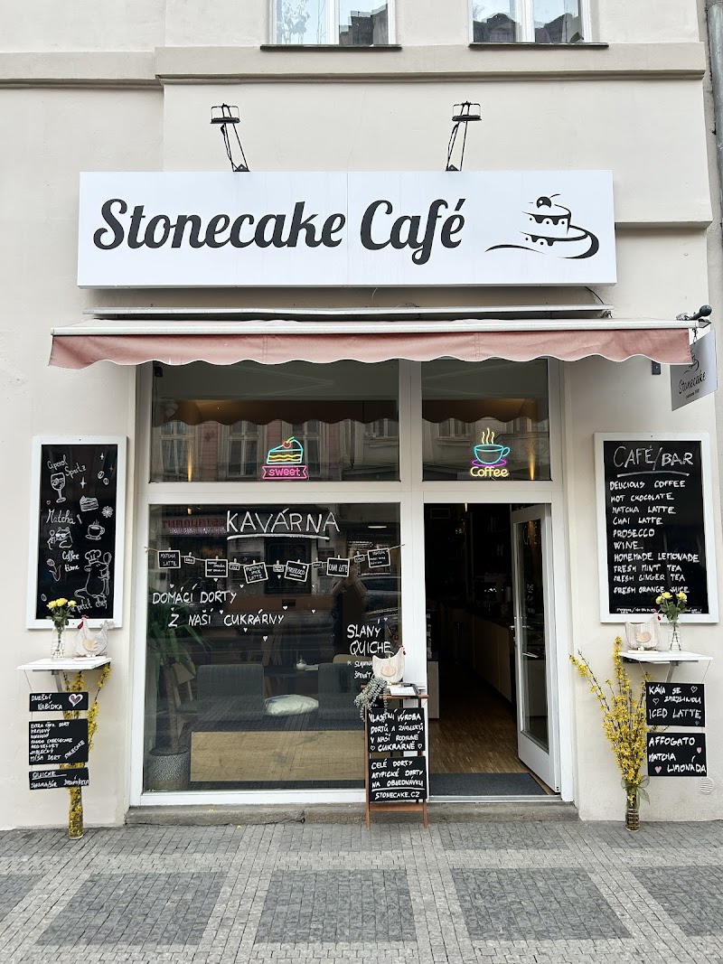 Stonecake atmosphere