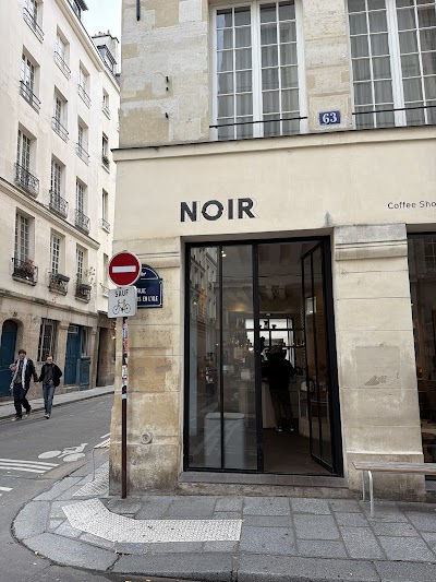 Noir - Coffee Shop & Torréfacteur atmosphere