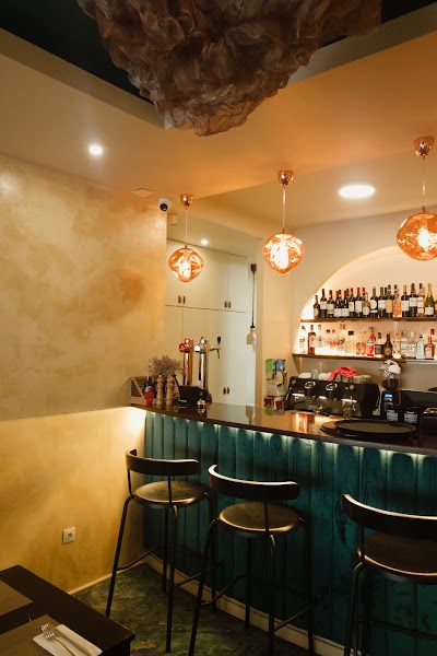 Brunch & Bites Graça in Lisbon