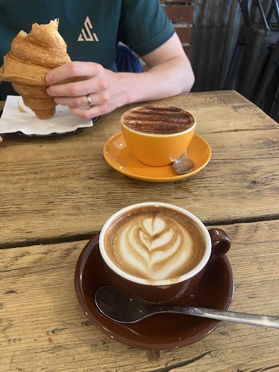 Batch & Co Coffee SW2 (Streatham Hill) atmosphere