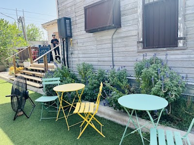 Praxis Coffee Roasters in Austin