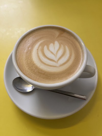 Black & Yellow Coffee bar atmosphere