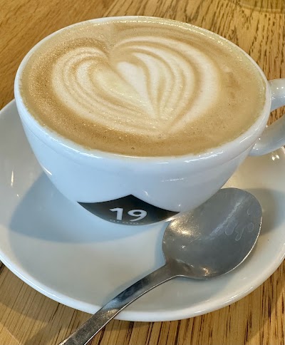 19grams Alex – Coffee Roastery atmosphere