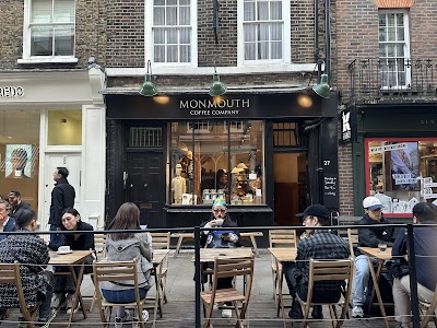 Monmouth Coffee Company atmosphere