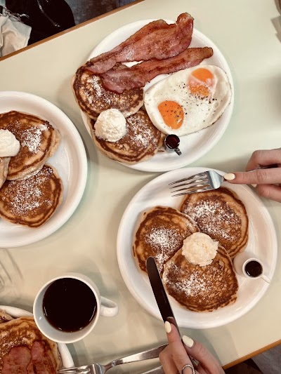 Flapjack's Breakfast and Lunch coffee
