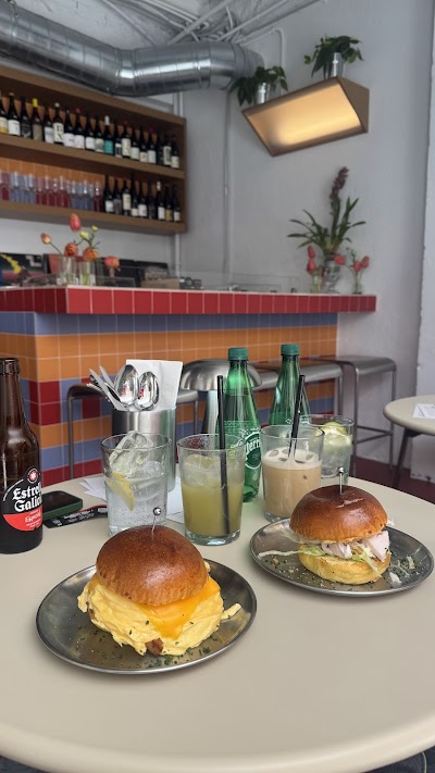 LAZO Café & Wine Bar coffee