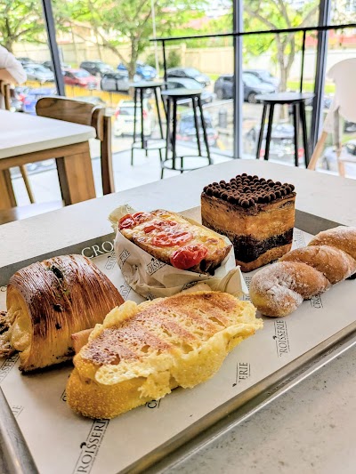 Croisserie Artisan Bakery @ Damansara Heights atmosphere