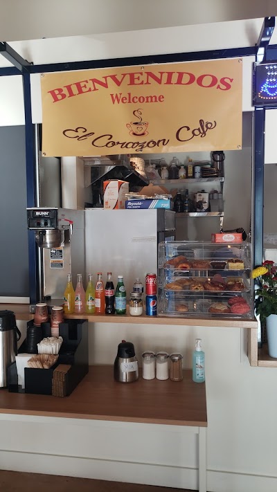 El Corazon Cafe atmosphere