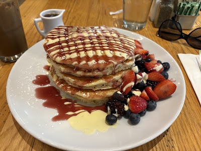 Wildberry Pancakes & Cafe atmosphere