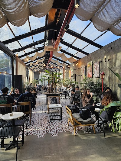 Pablo Artisan Coffee - Rıhtım atmosphere