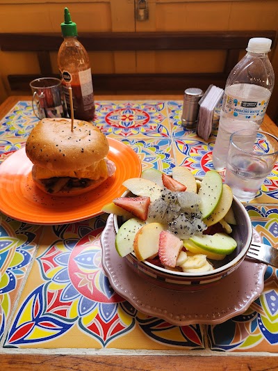Orígenes Café atmosphere