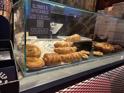 Black Sheep Coffee - Westfield Shepherds Bush atmosphere