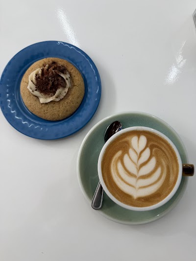 R3 Coffee atmosphere