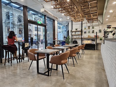 Hale Coffee Company atmosphere