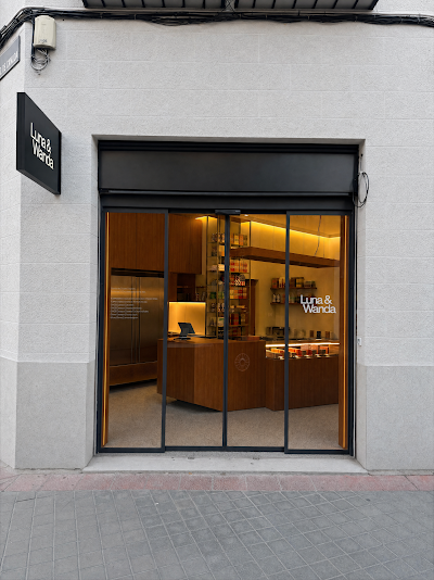 Luna & Wanda - Ibiza | Specialty Coffee & Cheesecake in Madrid