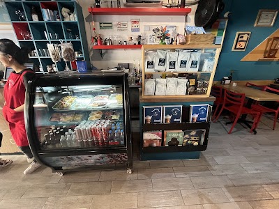 COFFEE ROASTERS atmosphere