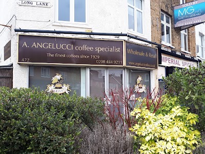 A.Angelucci Coffee Specialist atmosphere