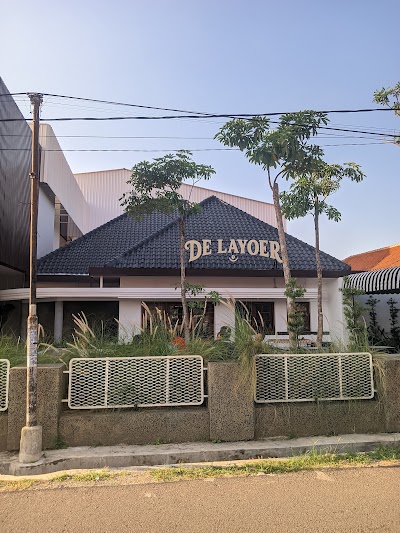 DE LAYOER House of Coffee in Tegal