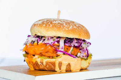 Eat This Café - Hollywood Brunch Spot: Breakfast, Lunch, Bottomless Mimosas atmosphere