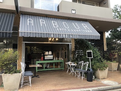 Arbour Café & Courtyard atmosphere