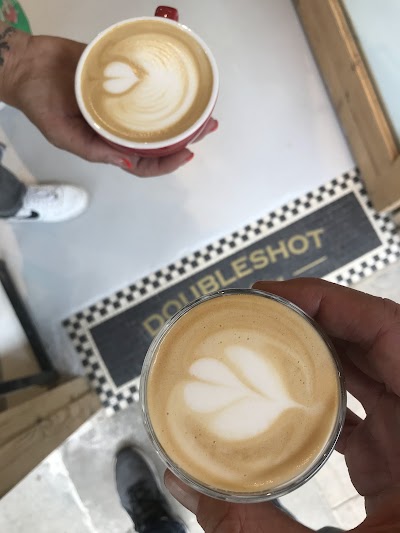 Doubleshot Coffee & Tea atmosphere