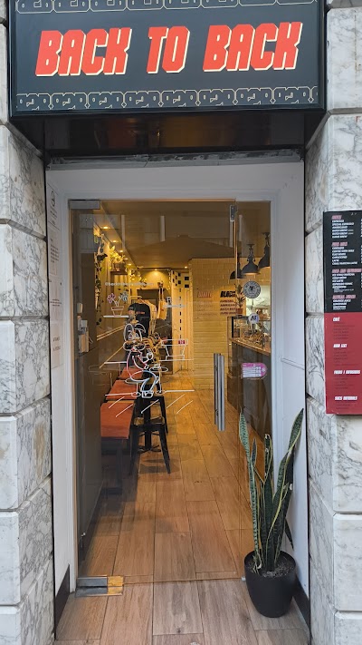 Back to back Cafè d'Especialitat coffee