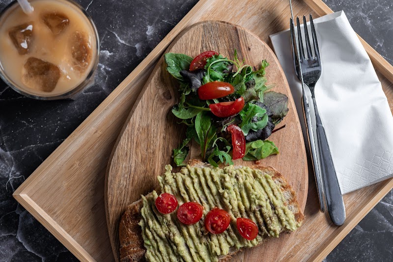 VIVINA'S Café & Roastery - coffee, brunch and more coffee
