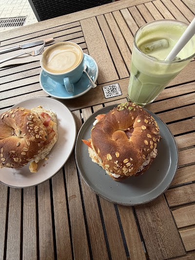 BOSCON | Specialty Coffee Roasters & Brunch atmosphere