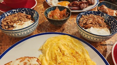 Sip and Wonder - Alicante Brunch & Specialty Coffee atmosphere
