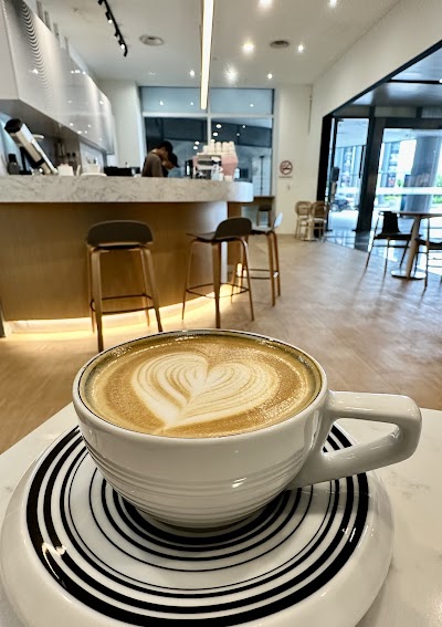 The Hub Coffee Roaster @ DC Mall coffee