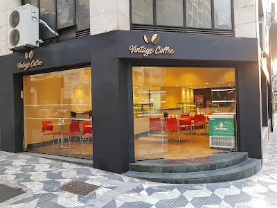 Vintage Coffee & Emporium in -010