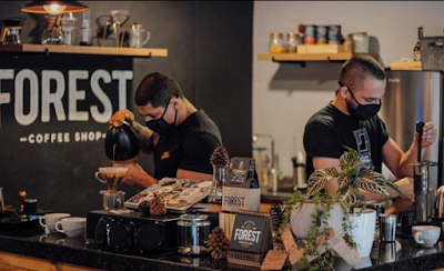 Forest Coffee Shop atmosphere