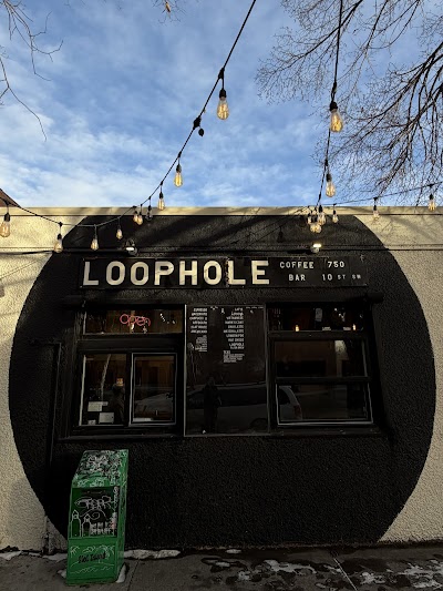Loophole Coffee Bar atmosphere