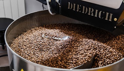 COFFEE PLANT palarnia kawy specialty atmosphere