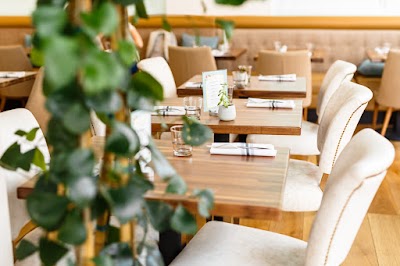 Interior of Lapisara Eatery in CA 94109