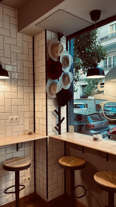 "The Step" Coffee Shop atmosphere